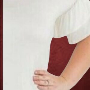 Agnes and Dora Frill Sleeve White Top Women’s Size Medium NEW